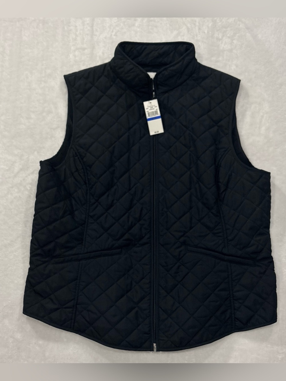 NWT ($82) Van Heusen Black Quilted Full Zip Vest Women’s Size XL